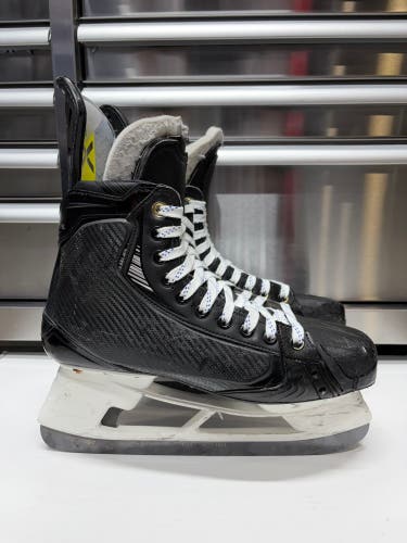 Bauer Vapor Hyperlite2 Hockey Skates OHL Pro Stock Size 10.5 FIT 3 288mm (Used)