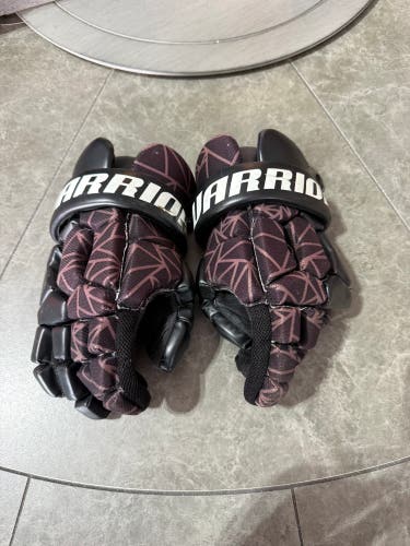 Warrior Lacrosse Gloves (Used)
