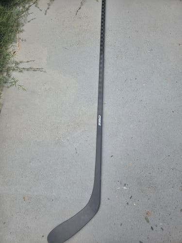 PRO9292 (Evgeny Kuznetsov Pro) - OG (BLUE) - Pro Stock Hockey Stick - RIGHT - 85 Flex - Extended