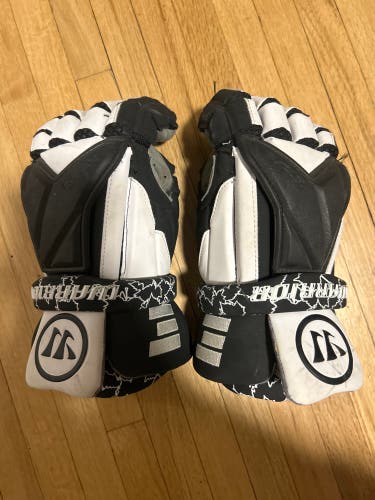 Warrior Evo Pro Lacrosse Gloves (Barely Used)