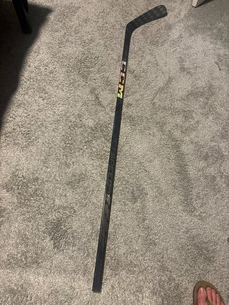 Intermediate CCM Ribcor Trigger 9 Pro Right Handed Hockey Stick P29 65 Flex Pro Stock (New)