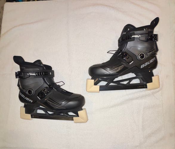 2024 Bauer Konekt 2 Hockey Goalie Skates Regular Width 9/9.5 (Brand New)