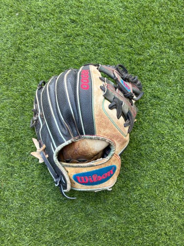 Wilson A2000 DP15 RH Infield Baseball Glove 11.5" (Used)