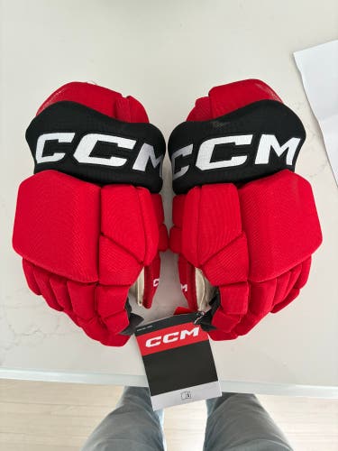 CCM HGTK Gloves 13" Pro Stock (New)
