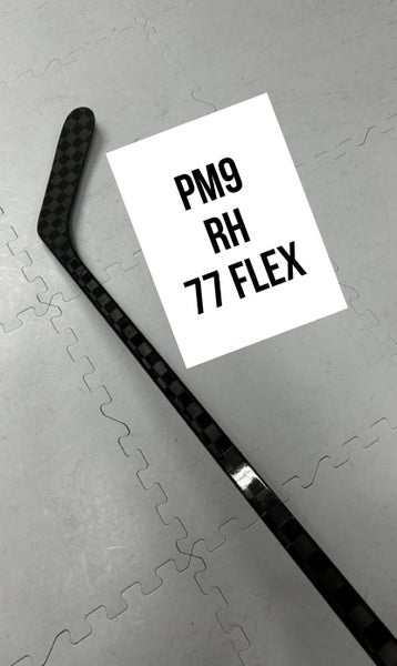 Senior(1x)Right PM9 77 Flex ProBlackStock™ Unbranded Blackouts Pro Stock Nexus Hockey Sticks