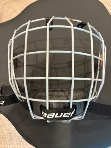 Small Bauer Prodigy Full Cage (Used)