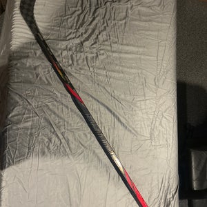 Red Bauer Nexus Tracer Right Handed Hockey Stick P92 65 Flex (like New)