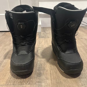 Men's Size M 7.0 (W 8.0) K2 Snowboard Boots (Used)