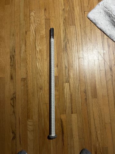Adult Maverik Apollo Shaft (Used)