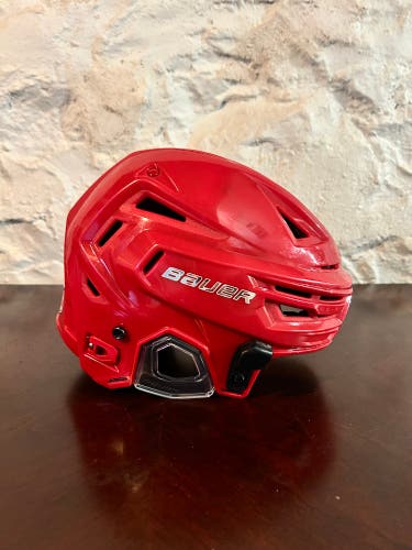 Red Bauer Re-Akt 150 Helmet Small