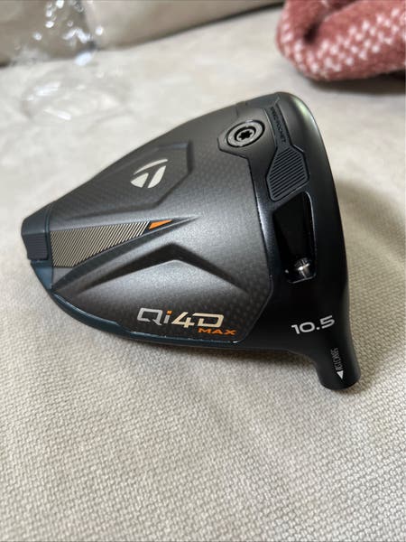 BRAND NEW 2026 TaylorMade Qi4D MAX 10.5° Driver REAX 50 Stiff Flex