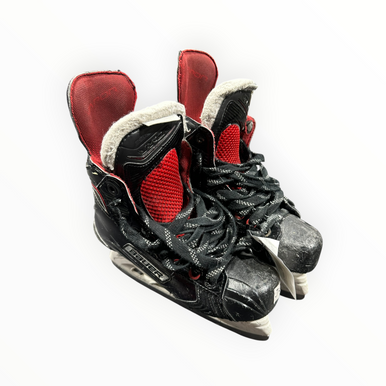 Bauer (Used) Intermediate Junior Size 2.5 Hockey Skates