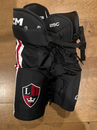 Li royals Junior Medium CCM 85C Hockey Pants (New)