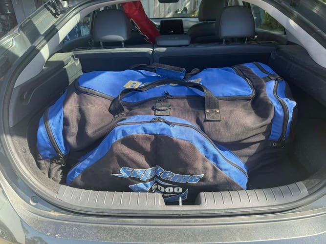 Hockey Player Carry Bag (BAUER)