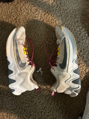 Men's Size M 12.0 (W 13.0) Nike Giannis Immortality 2 Shoes (Used)