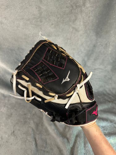 White Mizuno Finch LH Softball Glove 11.5" (Used)