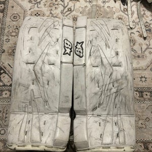 27" 2024 Brian's Netzero Goalie Leg Pads (Used)