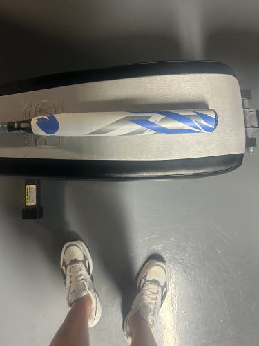 2019 DeMarini CF Zen Composite Bat (-10) 23 oz 33" (Used)