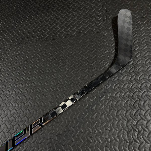 Senior Bauer Pulse P88 -
87 Flex Left Handed Hockey Stick (New) - Exclusive Copper