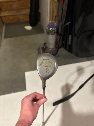 Men's Left Hand Fairway Wood Regular Flex 3 Wood (Used)