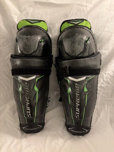 Youth Bauer Supreme One.6 10" Shin Pads (Used)