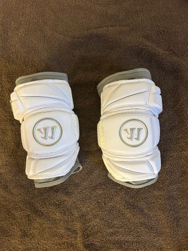 Large Adult Warrior Evo Pro Elbow Pads (Used)