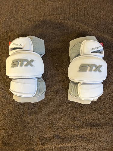 Large Adult STX Stallion 1K Arm Pads (Used)