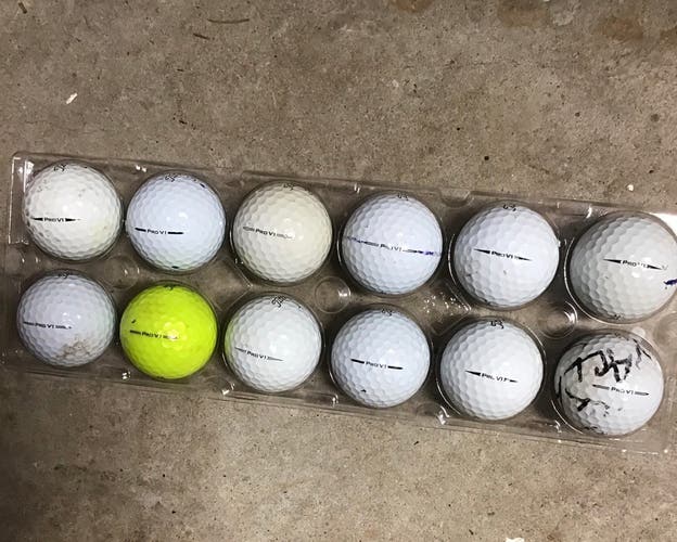 Titleist Pro V1 Balls 12 Pack (1 Dozen) (Used)