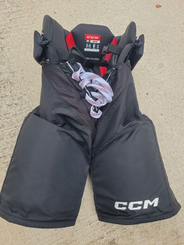 Women's Senior Medium CCM JetSpeed FTW Hockey Pants (Used)