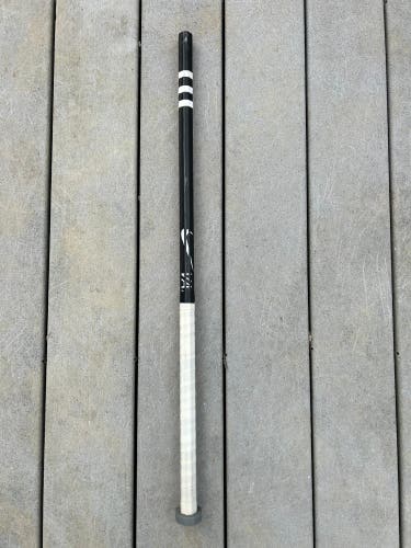 Attack/Midfield Nike Vandal Lacrosse Shaft (Used)