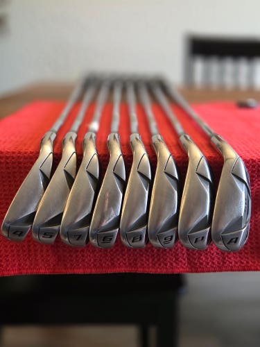Men's Nike SQ Machspeed Right Handed Iron Set Uniflex (8 Clubs) #4 - #9, PW, GW Steel Shaft (Used)