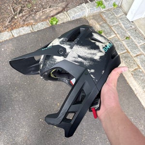Smith Session Bike Helmet (Used)
