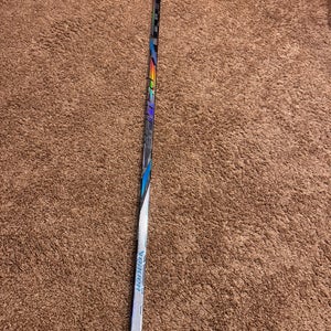 Senior Bauer Nexus Tracer Right Handed Hockey Stick P88 (New)