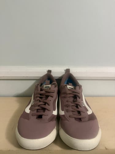 VANS UltraRange EXO Pink- Size Men’s 13- Like New!