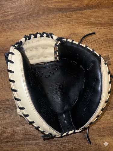 Rawlings Heart of the hide RH Catcher's Glove 34" (Used)