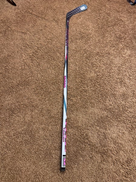 Senior Bauer Miami Twitch Right Handed Hockey Stick P92 (New)