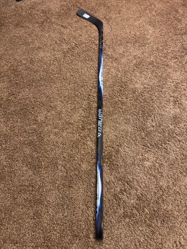 Senior Bauer Vapor FlyLite Left Handed Hockey Stick P88 (New)