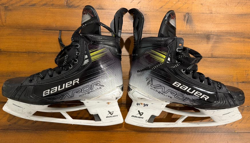Black/Yellow 2023 Bauer Vapor Hyperlite 2 Hockey Skates 9 (Used)