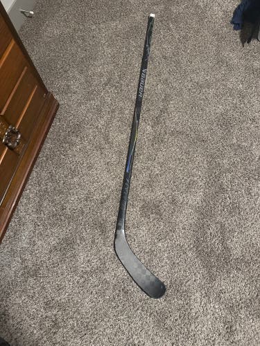 Intermediate Bauer Vapor Flylite Left Hand Hockey Stick P90TM 65 Flex (Used)