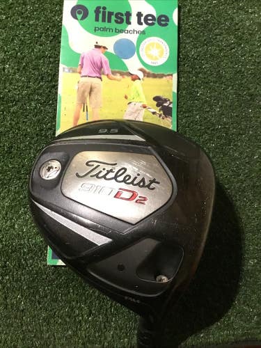 Titleist 910D2 9.5* Driver Regular Diamana ilima 61 Red Graphite Shaft (44.75)