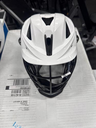 Used Cascade XRS Lacrosse Helmet White One Size 11337-S000485298