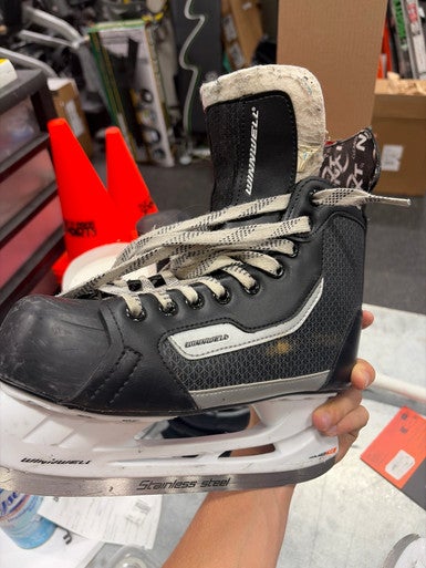 Used Bauer SUPREME Senior Hockey Skate Senior 11.5 11337-S000485261
