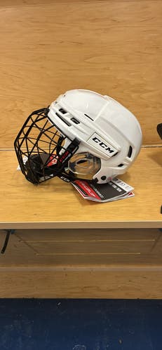 CCM Tacks 910 Helmet (New)