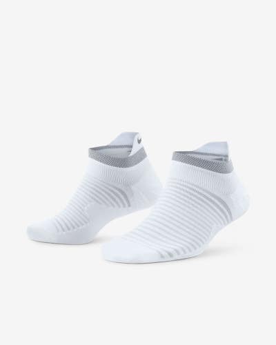 Nike Spark Lightweight Socks Kids 6-7.5 White Silver No-Show Running DSGL1275