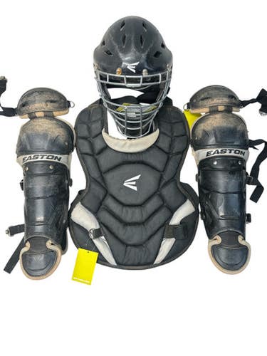 Used Easton BLACK MAGIC Catchers Equipment Other Black Youth 11835-S000207559