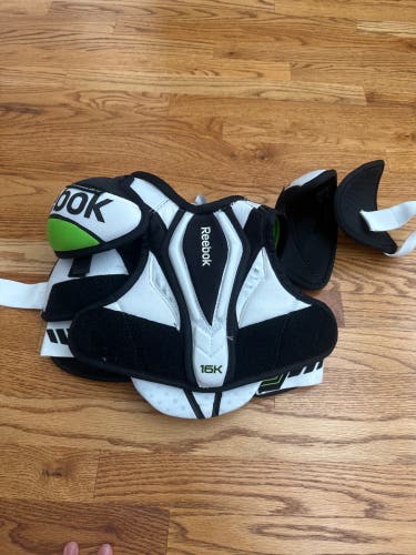 Small Junior Reebok 16K Shoulder Pads (New)