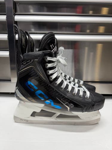 CCM XF Pro Hockey Skates Size 7.5 Regular Width 263mm (Used) VINNY LETTIERI Pro Stock
