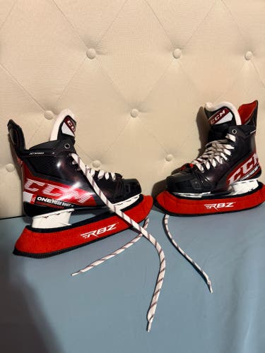 2021 CCM JetSpeed FT4 Pro Hockey Skates Size 5.5 (New)