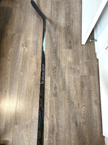 *RARE* Bauer Vapor Flylite Left Hand Hockey Stick P28M 70 Flex Pro Stock (New)