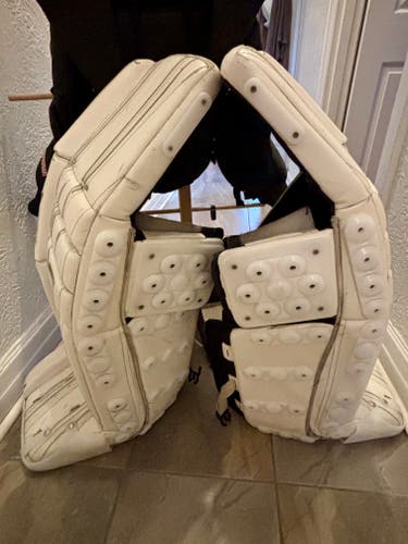 35"+1 Brian's Goalie Leg Pads with sliders